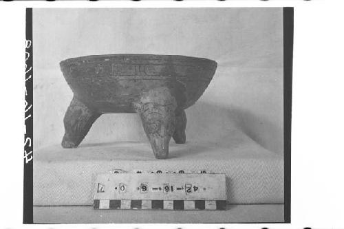 Tripodal Incised Bowl