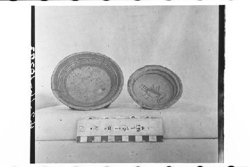 Two Small Dichrome Tetrapodal Bowls