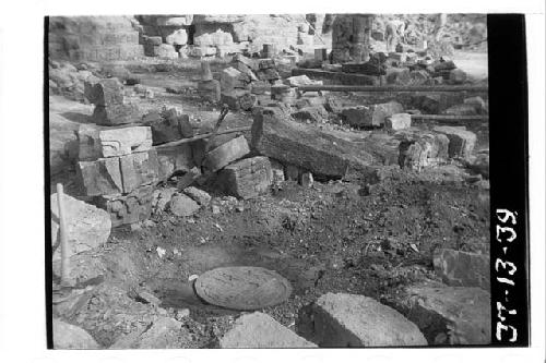 South secondary marker uncovered, showing position to Stela M