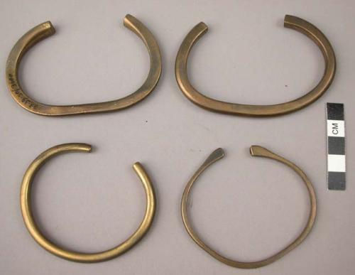 Brass anklets, plain, (mguda)