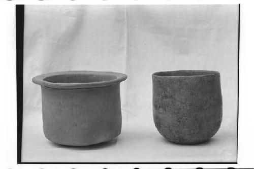 Two deep bowls of Tiquisate ware