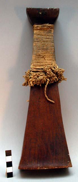 Cuidaru, wooden