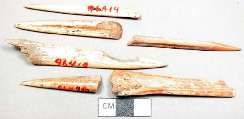 Bone awl fragments