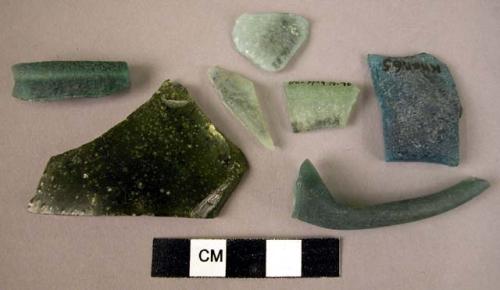 17 glass vessel fragments