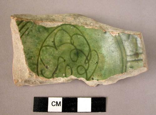 Base potsherd - green glaze