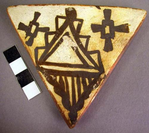 Triangular pottery tile