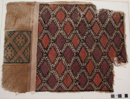 Textile, weft-patterned