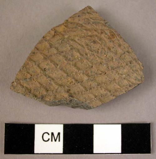 1 diamond design corrugated potsherd