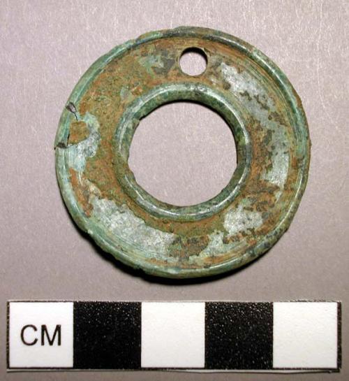 Pendant, disk