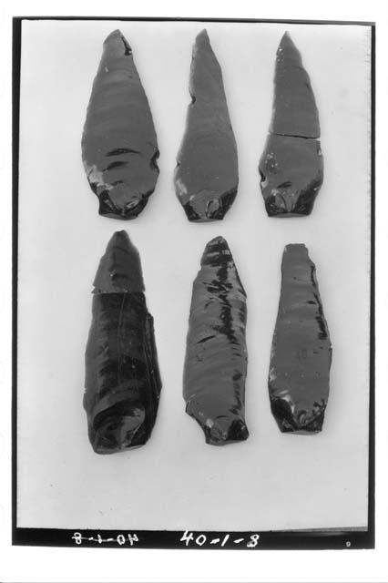 Obsidian "Copan blades" (S.A.A. 214).