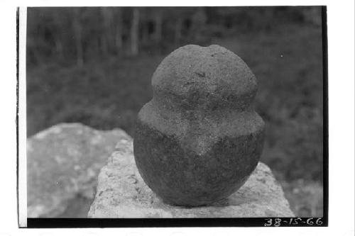 Stone object. Surface of Structure B1