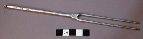 Silver Fork of Simple, Thin, Two-Prong Design