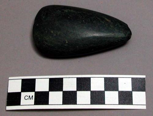 Small sized adze stone (huonge)