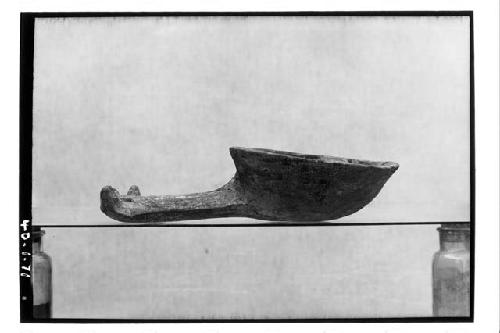 Claw-handled ladle incensario SAA 125, Tomb III, Str. 24, Length 27 cm.