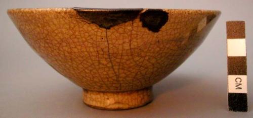 Bowl, cracked brown glaze