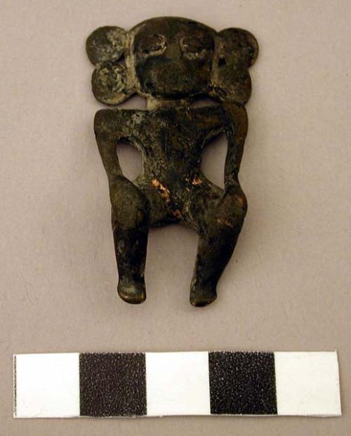 Metal, human figurine or pendant, seated