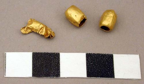 Metal, gold tubular beads and gold foil fragment