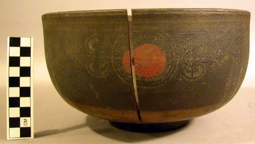 Laquered wooden bowl