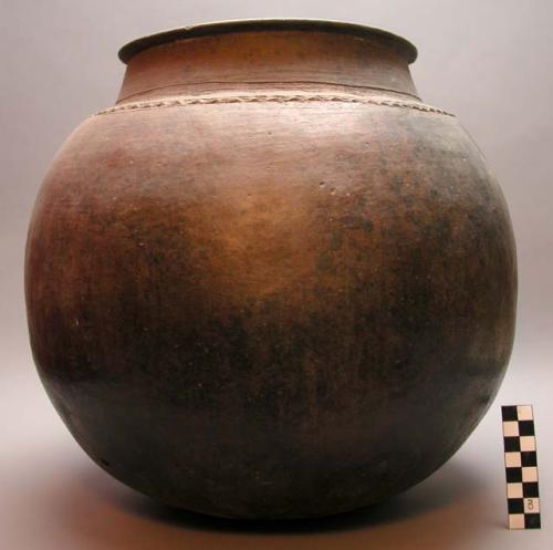 Pottery cooking vessel.  Lulo