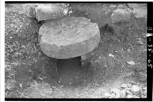 Stela J, altar with cruciform chamber