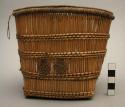 Small reed basket