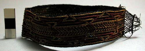 Woven fibre armband worn above elbow ("shemshin"), made by women