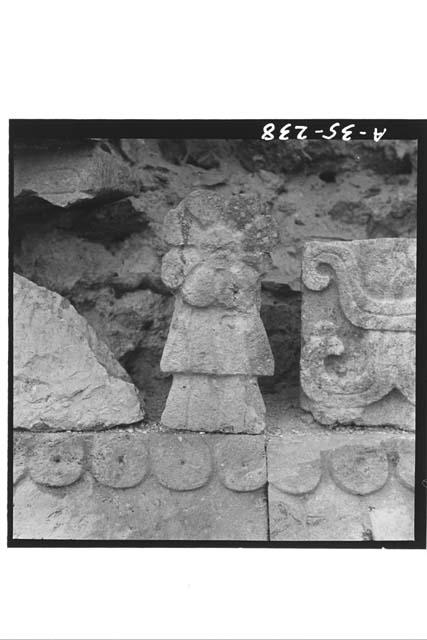 Tassel decoration on Structure 2C6 (Casa 1); West side