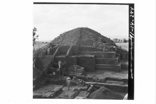 Mound 1 from top of Mound 2.  Md. 1-E.