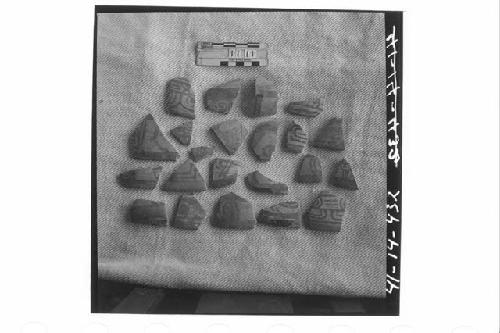 Polychrome (type P1) Sherds from Debris