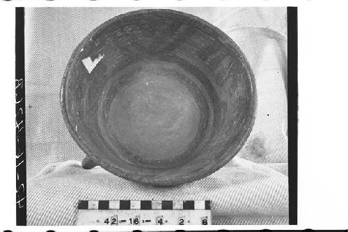 Tripodal Dichrome Pottery Deep Bowl