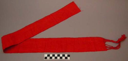 Red garter of plain weave cotton