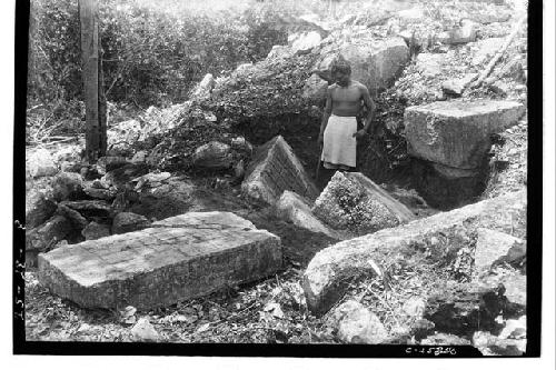 Temple of Four Lintels, 2nd and 3rd lintels