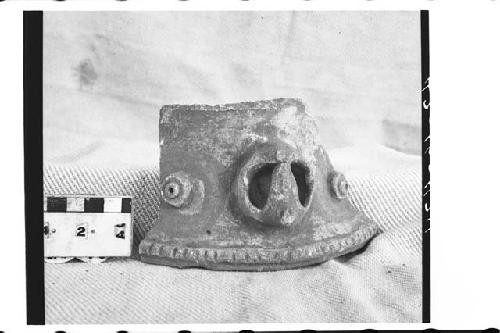 Fragment of neck of large pottery cantharo.