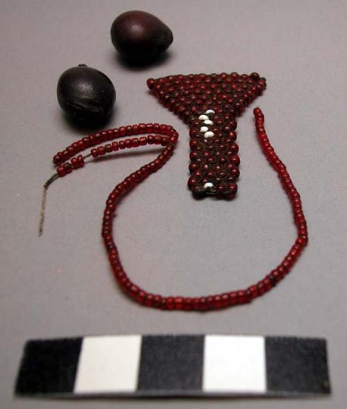 Bead ornament with Tsi nuts