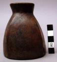 Small squared pottery bottle - glazed