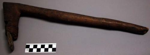 Wooden axe with shell point