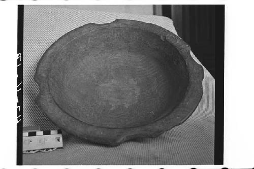 Tetrapodal Lost-Color Pottery Bowl