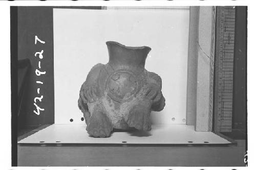 Plumbate headless human effigy jar; AMNH 30/4626