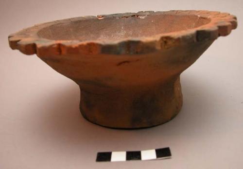 Pottery incense tray (barahan) of incised red ware with scalloped rim