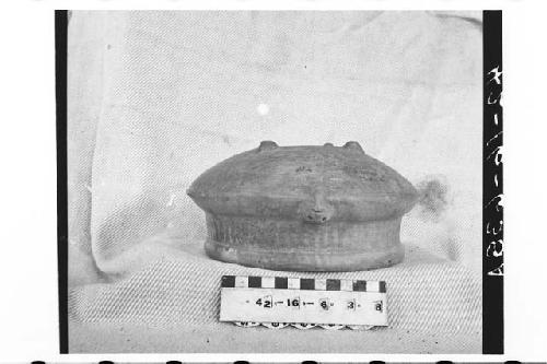 Pottery bowl, possibly a frog or turtle effigy