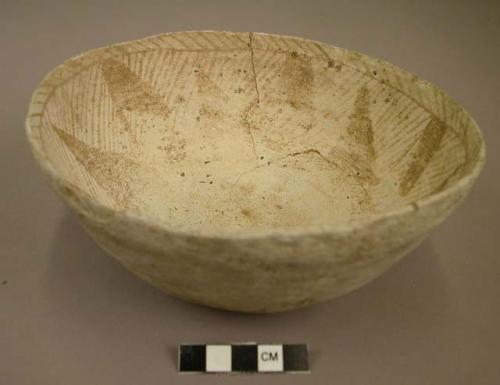 Pottery bowl, b/w