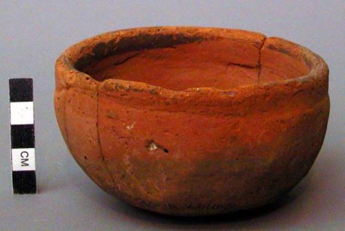 Round bottom pottery bowl