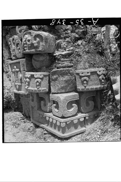 Str. 1A1 (N. ridge bldg), Story 2, SE mask from SE (6x6)