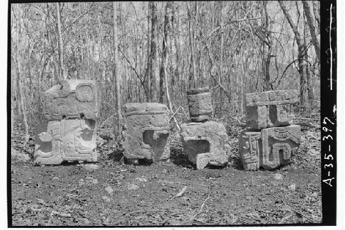 Pieces of fallen decoration, Structure 2A2; Southeast and south sides