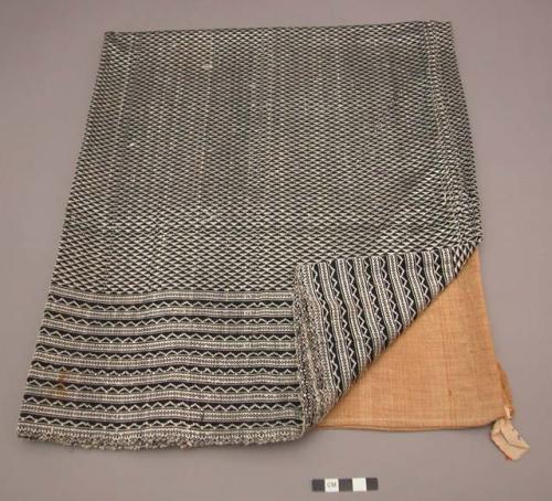 Pasin or skirt with all-over figure