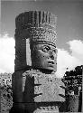 Sculptures from fill of Pyramid 1.  Photos by B. Christensen 1943.