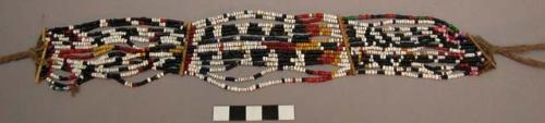 Multi-colored bead necklace choker (xaulus), worn by men and women +