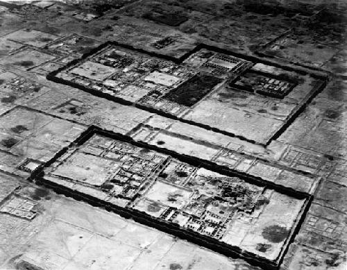 Aerial photograph of area of the archaeological site Chan Chan