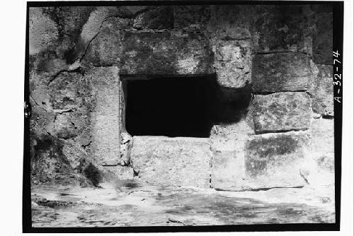 Cupboard niche in wall. Center wing of str I; West rm; Rm 27; North end