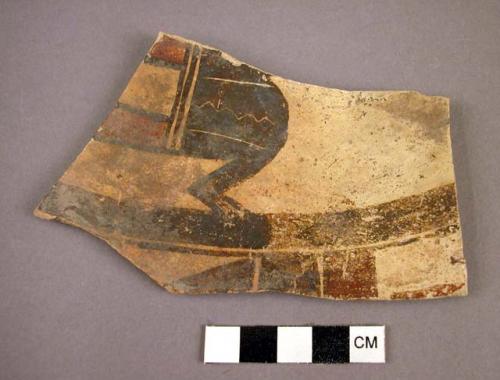 Zoomorphic (?) polychrome potsherd